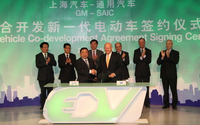 EVの共同開発で合意した上海汽車とGM