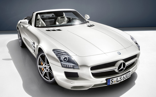 メルセデスベンツ SLS AMGロードスター