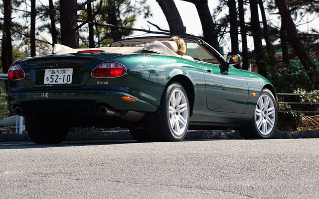【'04 JAIA】MJブロンディ ジャガー『XKR』このカタチ、乗り味、まさに永久保存モノだ