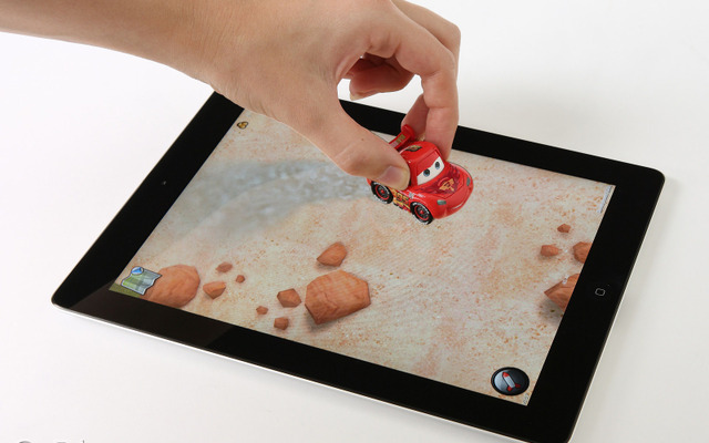 ディズニーのiPad用アプリケーション、「AppMATes」C Disney