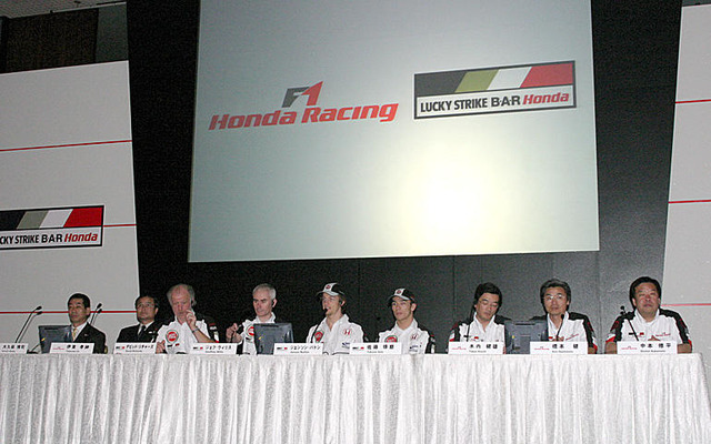 【ホンダF1】2004年体制…2〜3回は表彰台の真ん中