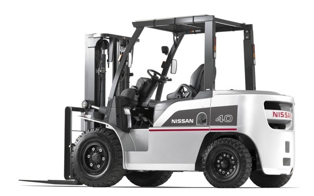 日産アグレスFX（4.0t）