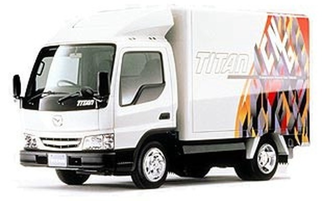 【東京モーターショー出品車】マツダの展示は無色・無臭・コーヒー?