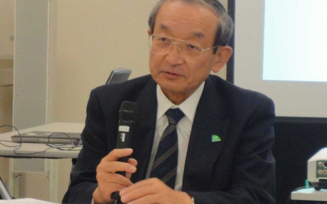 会見で説明を行なうITS Japanの渡邊浩之会長（11日）