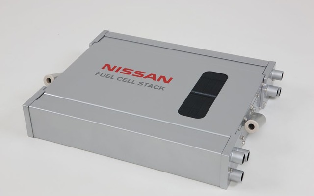 日産が開発した次世代燃料電池スタック
