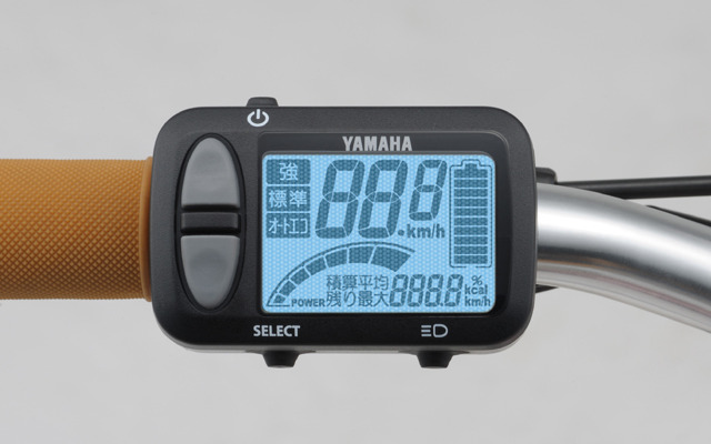 ヤマハ、「CYCLE MODE international 2011」に出展（写真：ヤマハの液晶マルチファンクションメーター）