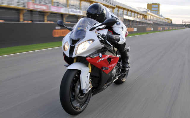 BMW S1000RRの2012年モデル