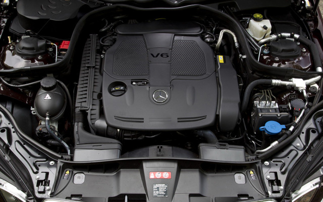 現行メルセデスベンツのV6ガソリンエンジン（E350用）