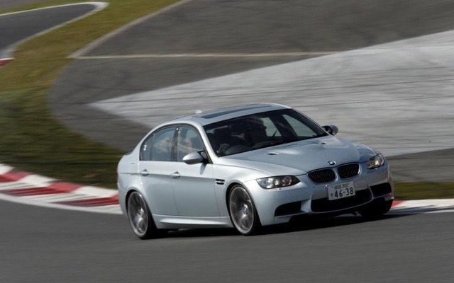 BMWのワンメイクドライビングレッスン　12月8日