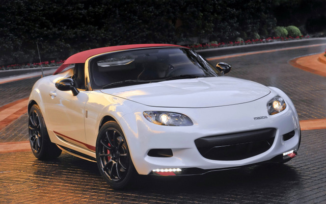 マツダ MX-5（日本名：ロードスター）スパイダー