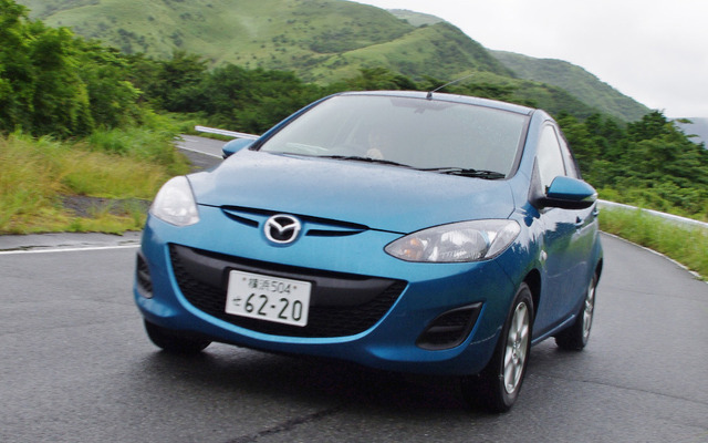 マツダ デミオSKYACTIV