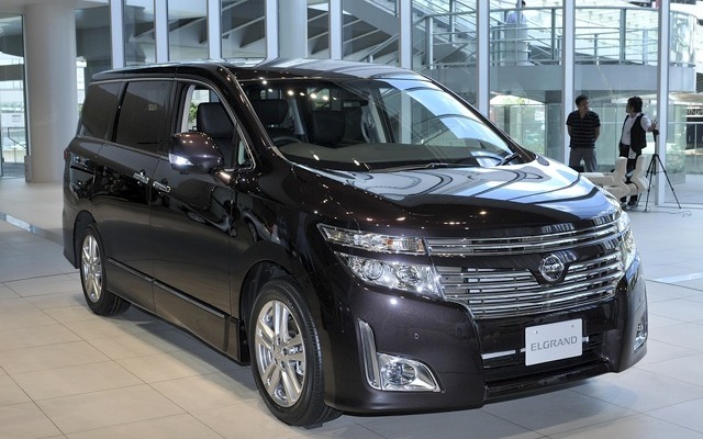 日産車体が生産する エルグランド