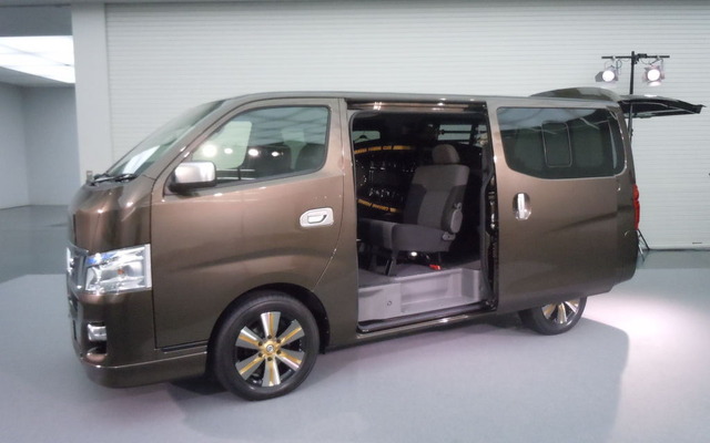 日産NV350キャラバン（東京モーターショー11）