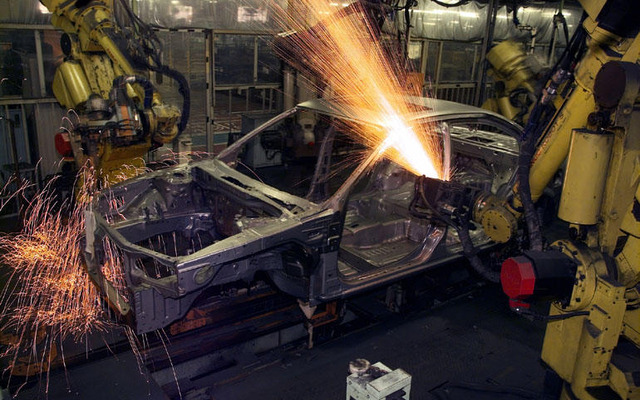 2月の鉱工業生産指数、自動車などがマイナスに