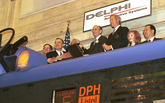 1999年、GMから独立しニューヨーク証券取引所に上場した当時のデルファイ