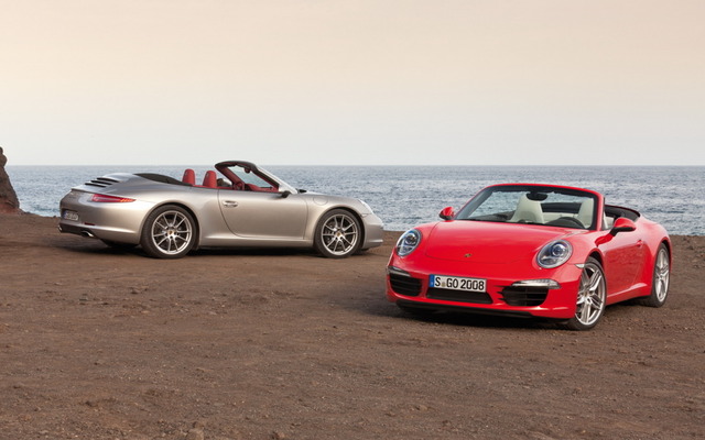 新型ポルシェ911カブリオレ