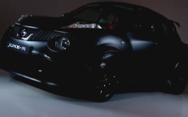 日産GT-Rのパワートレインを移植したジューク、ジューク-Rのエンジンが始動（動画キャプチャー）