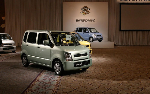『ワゴンR』が首位奪還…2003年度軽自動車販売