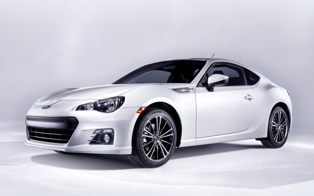 スバルの新型FRスポーツカー、BRZの市販モデル