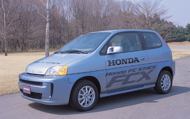 ホンダの燃料電池車『FCX』が米国で公道テスト