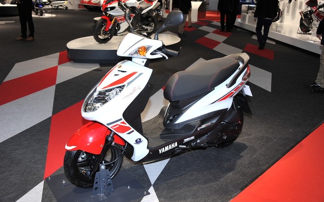 ヤマハ シグナス-X XC125SR WGP50thアニバーサリー