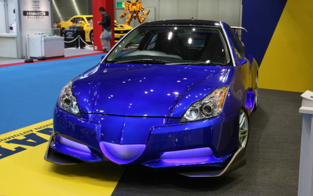 NATS(日本自動車大学校）の学生が中心になって開発したEVスポーツプロトタイプ01（東京モーターショー11）