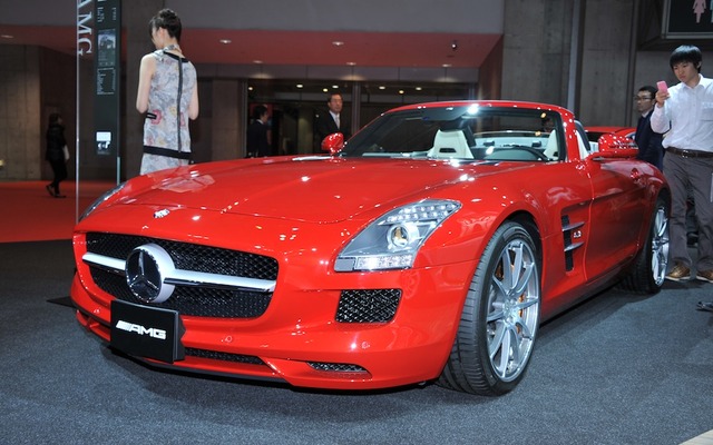 メルセデスベンツ SLS　AMG ロードスター (東京モーターショー11)