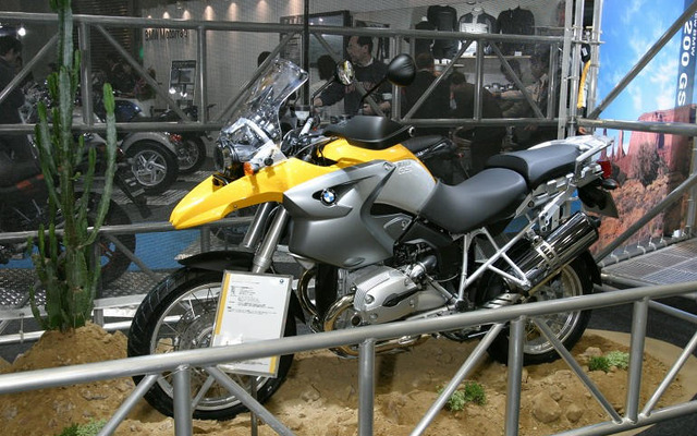 【東京モーターサイクルショー04】写真蔵…BMW編