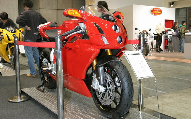 【東京モーターサイクルショー04】写真蔵…ドゥカティ編