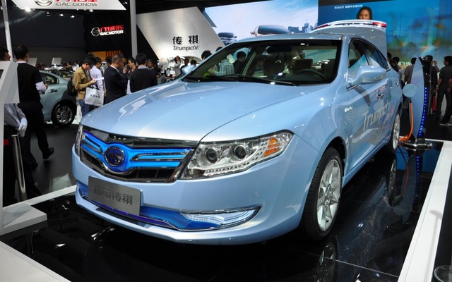 Plug-in Trumpchi （広州モーターショー11）