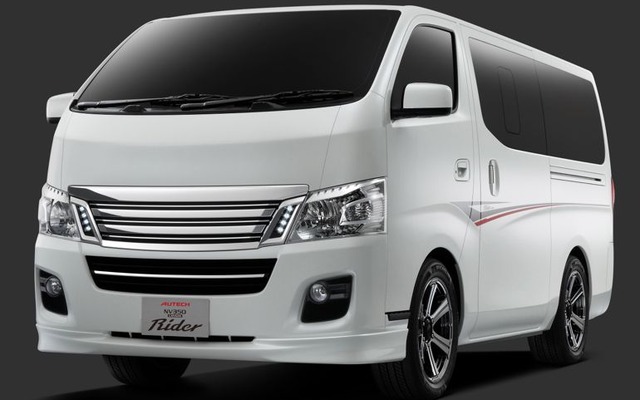 日産 NV350キャラバン のカスタマイズカー「ライダー」