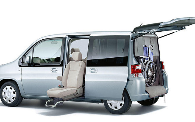 03年度福祉車両販売、16.5％増