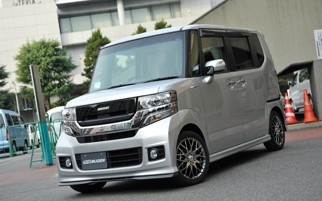 ホンダ N BOX 無限