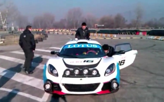 イタリアの『TuttoRally＋』が公開しているロータス エキシージR-GTの初テスト映像（動画キャプチャー）