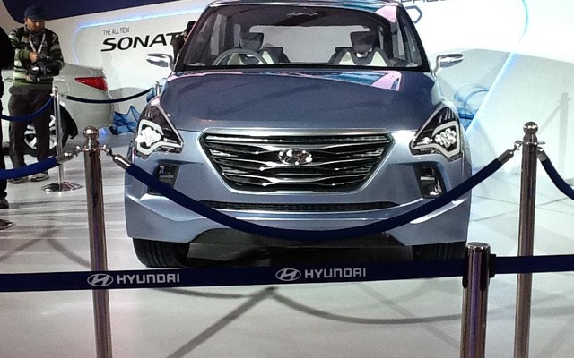 ヒュンダイモーターの小型MPVコンセプトカー、HEXAスペース（デリーモーターショー12）