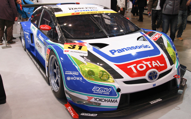 SUPER GT参戦車両、トヨタ・プリウスGT300（東京オートサロン）