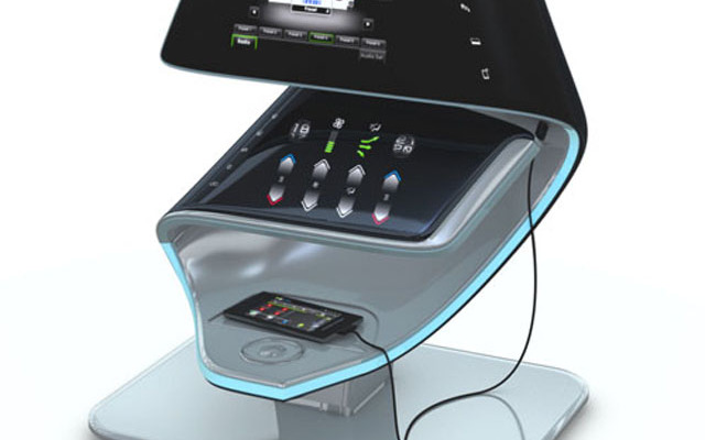 ヴァレオが開発中の車載情報端末とスマートフォンの連携技術