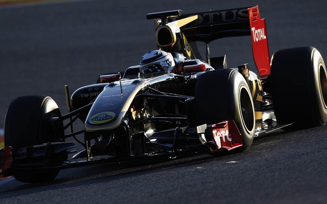 2年ぶりにF1マシンをテストしたキミ・ライコネン選手