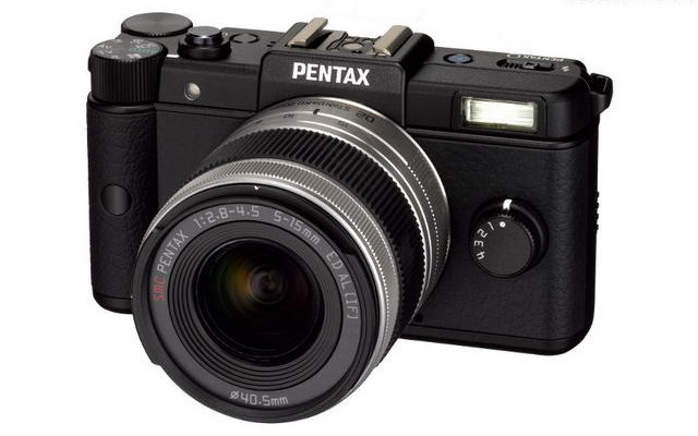 「PENTAX Q 02ズームレンズキット」ブラック