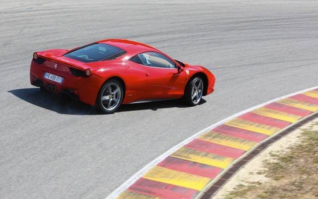 フェラーリ458イタリア（量産仕様）