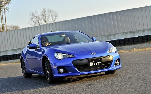 スバルBRZ