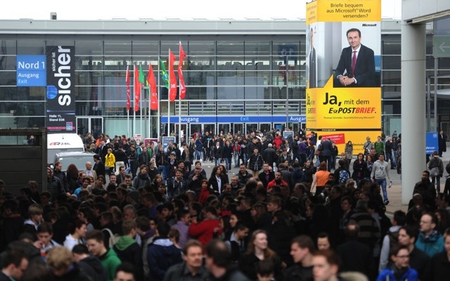 CeBIT 12