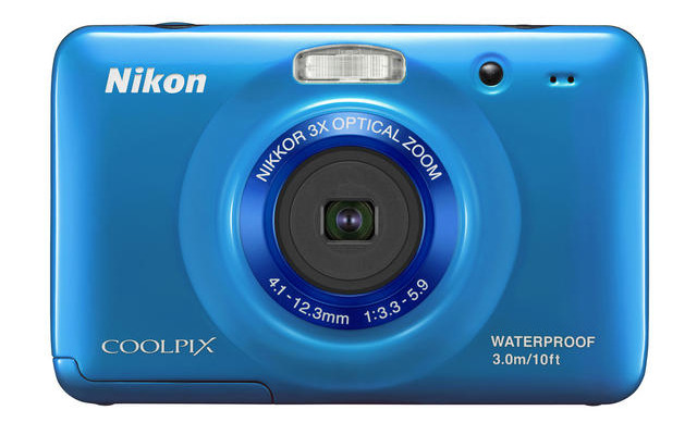 「COOLPIX S30」ブルー