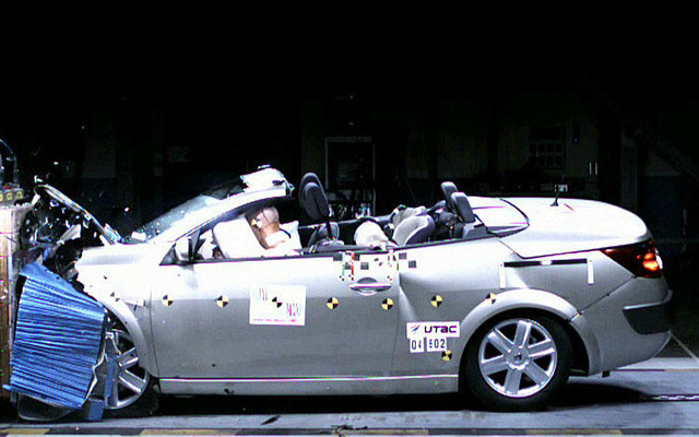 【ユーロNCAP】ルノー6車種目となる5スター、メガーヌCC