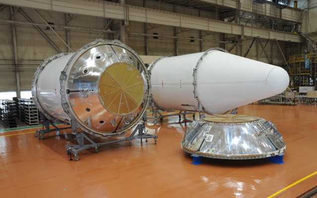川崎重工 H-IIAロケット21号機用フェアリング