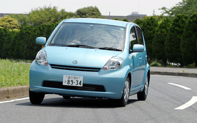 【トヨタ・パッソ＆ダイハツ・ブーン試乗】その3 トヨタ車にダイハツの意地を装着!?…小沢コージ