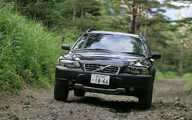 【ボルボ・ブラックサファイア試乗】その2 XC70の特別仕様車をリリースした理由