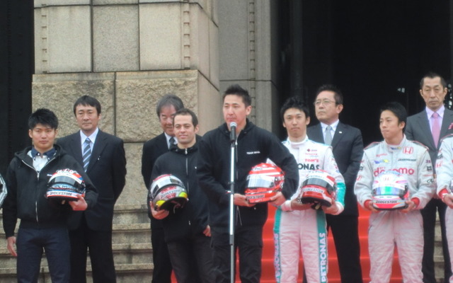 3月26日の神宮外苑での全体発表会。選手代表で挨拶した松田次生。