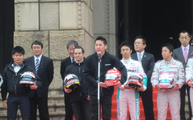 3月26日の神宮外苑での全体発表会。選手代表で挨拶した松田次生。