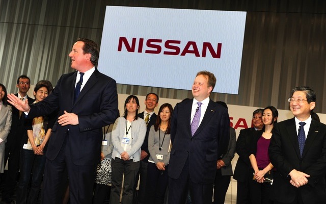 英国キャメロン首相日産本社訪問（4月10日）